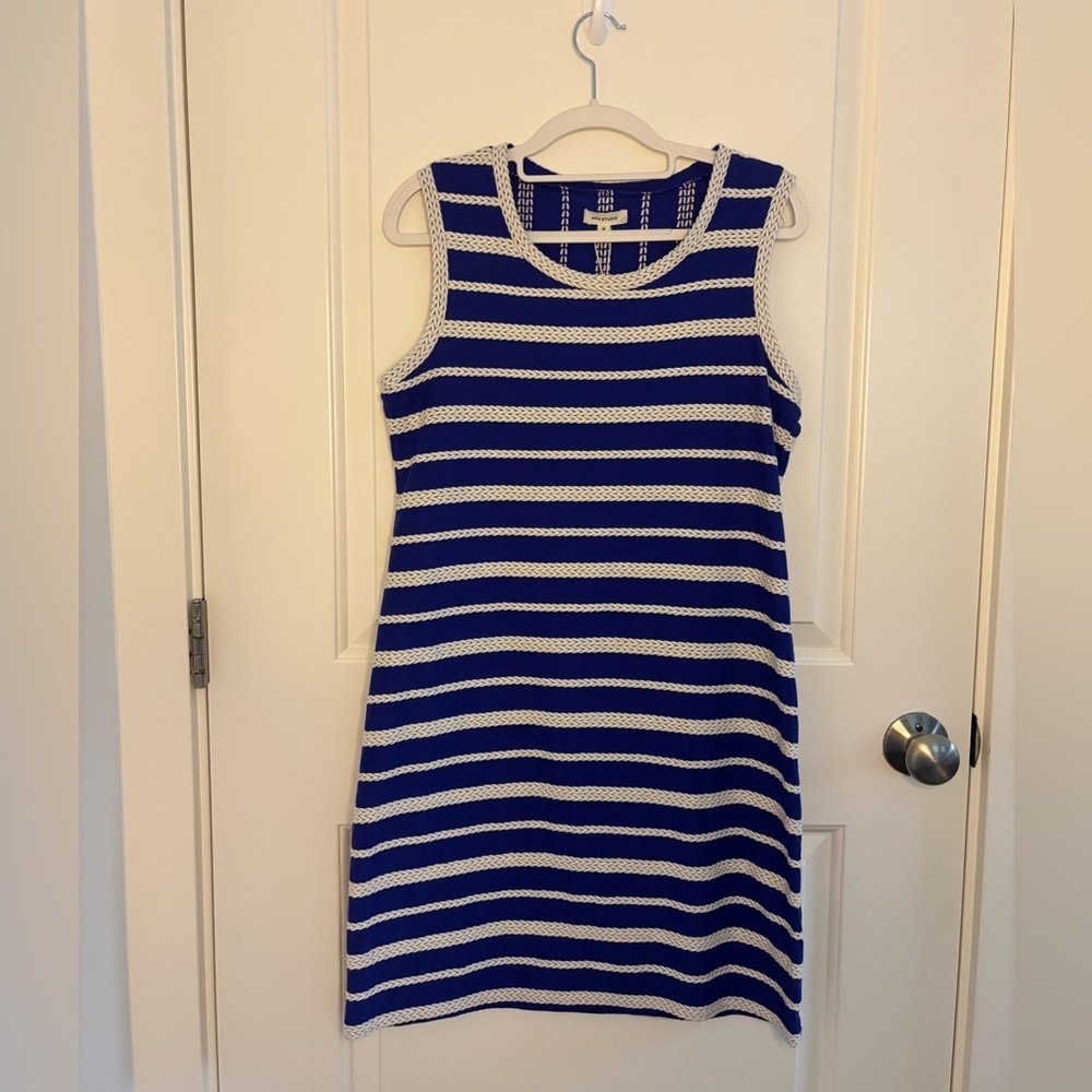 NWT Max Studio Blue and White Sleeveless Sheath Dress